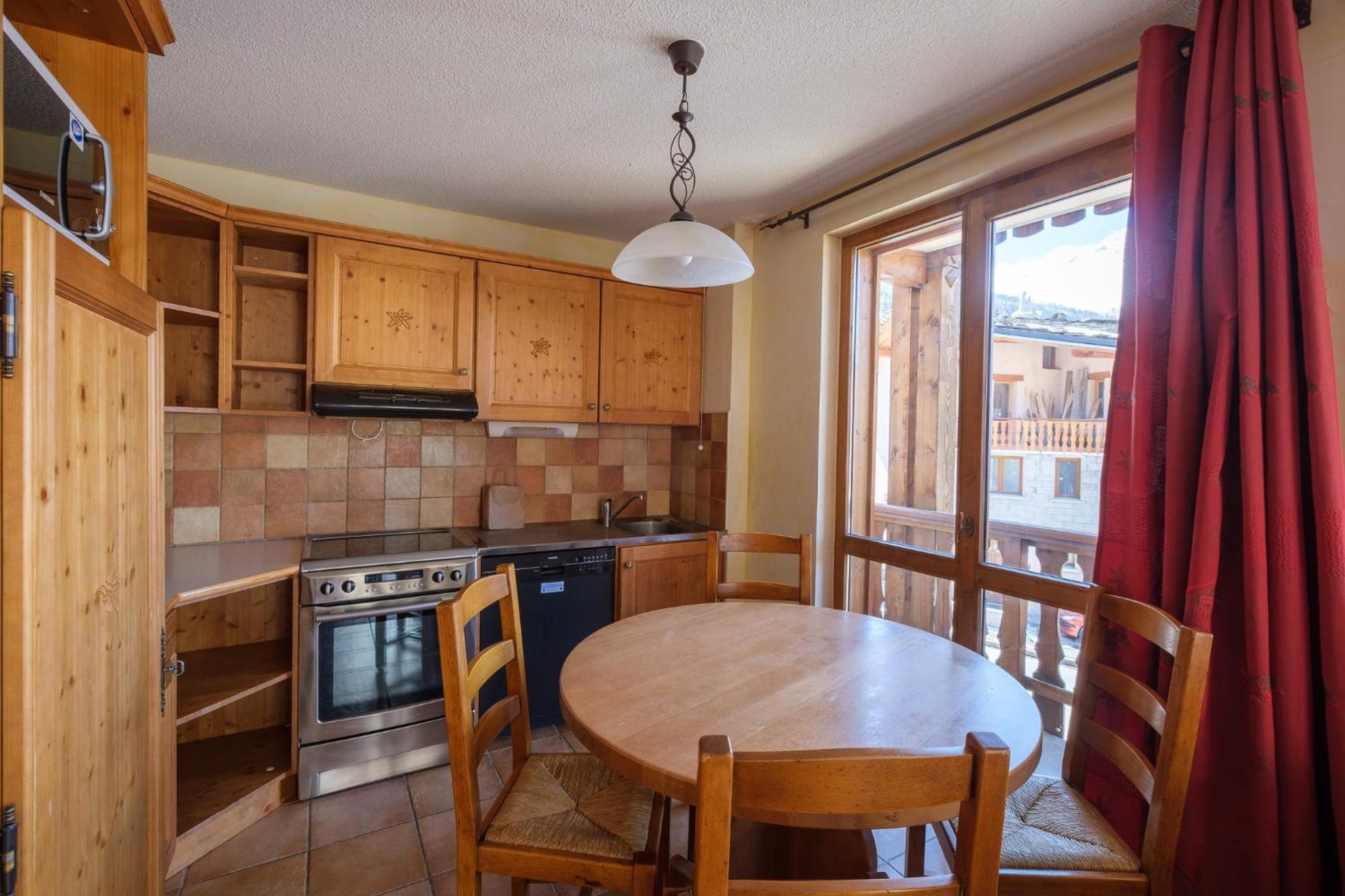 Residence Les Balcons De Val Cenis Village Ланслевиллар Экстерьер фото