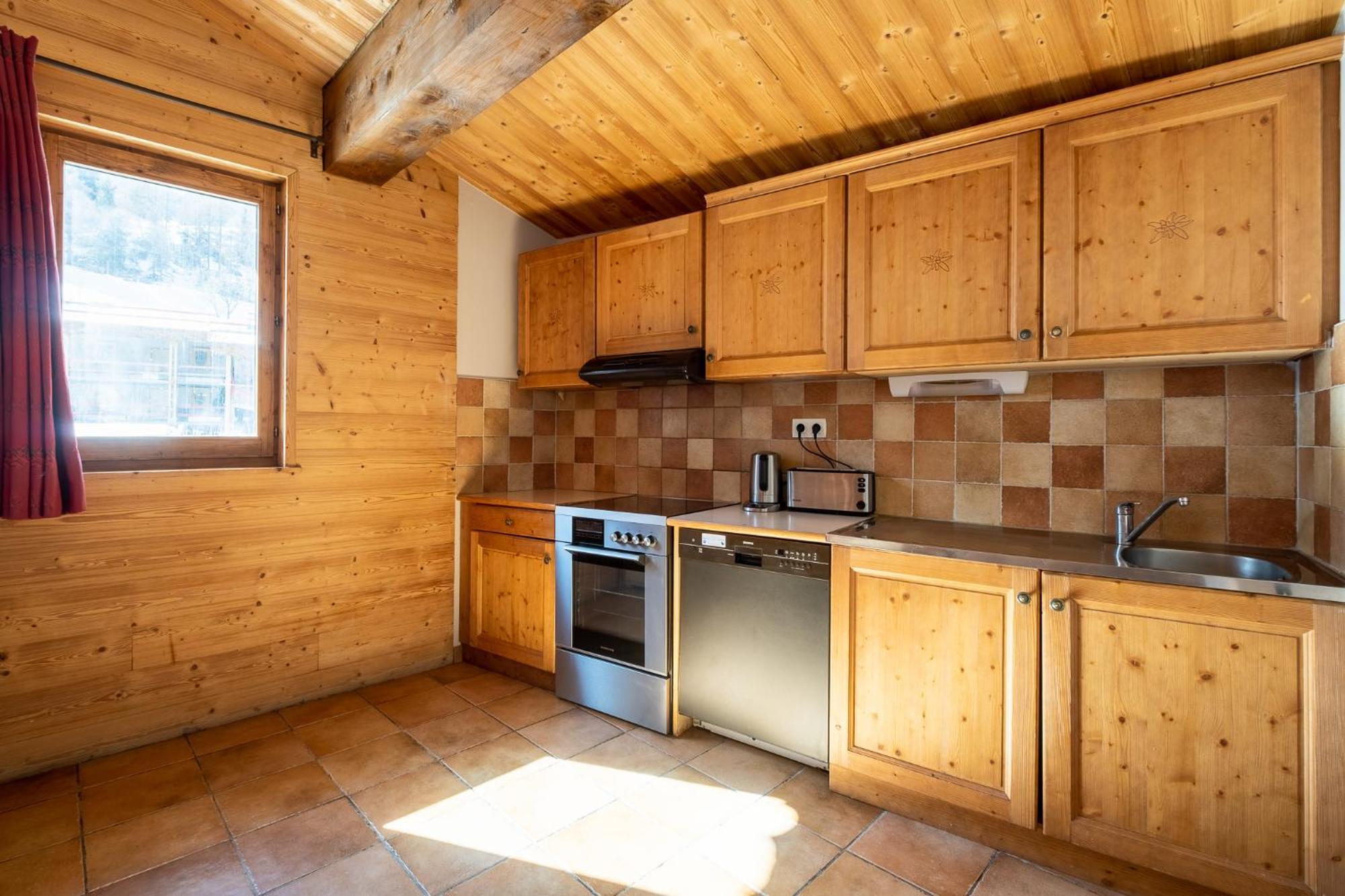 Residence Les Balcons De Val Cenis Village Ланслевиллар Экстерьер фото