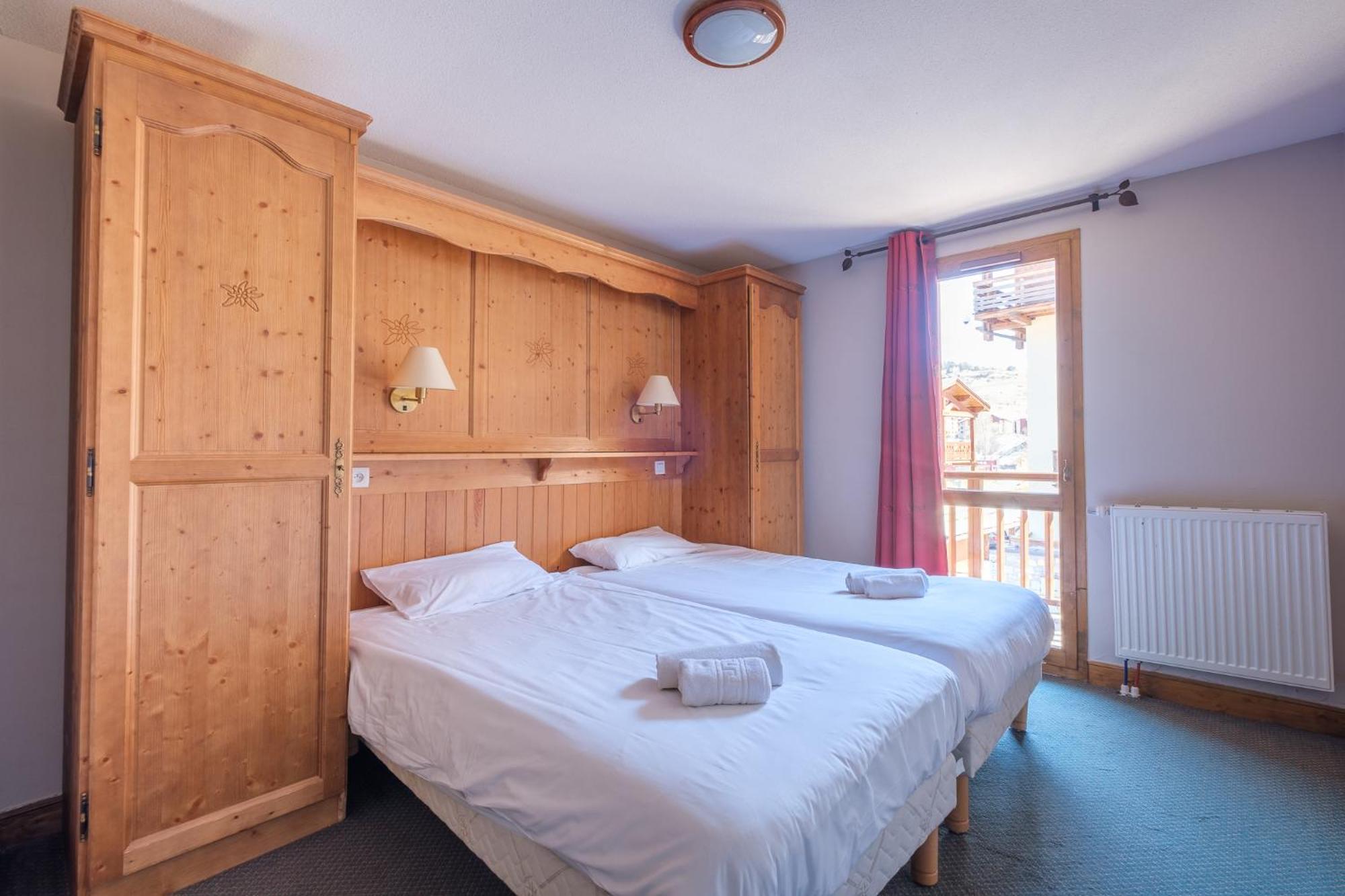 Residence Les Balcons De Val Cenis Village Ланслевиллар Экстерьер фото